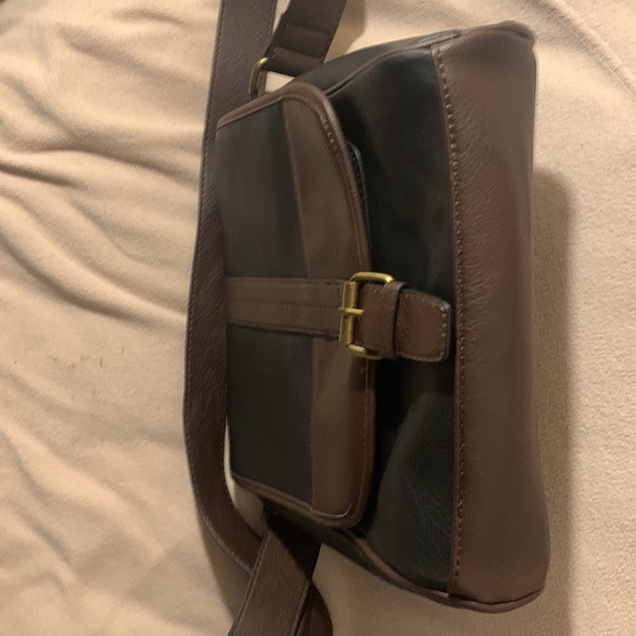 ALDO MESSENGER BAG. Never used. - Picture 5 of 9